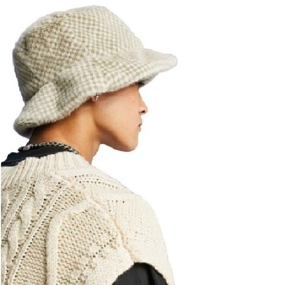 ASOS FAUX FUR CHECK CHECKERED CREAM BUCKET HAT UNISEX - Picture 3 of 7